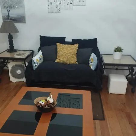 아파트 Charming In Lisbon, 40 M², Ideal For A Couple 리스본
