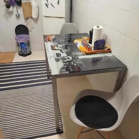 Charming In Lisbon, 40 M², Ideal For A Couple Lizbona