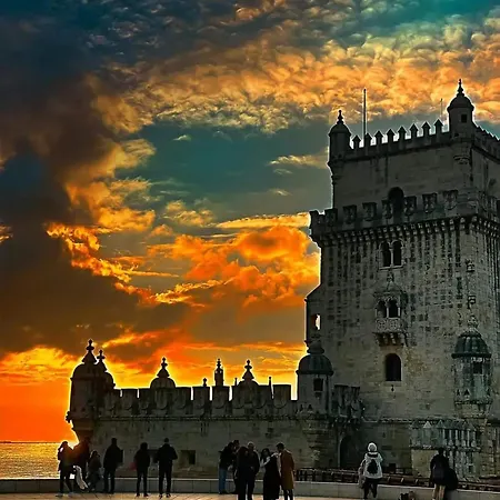 Charming In Lisbon, 40 M², Ideal For A Couple * 리스본