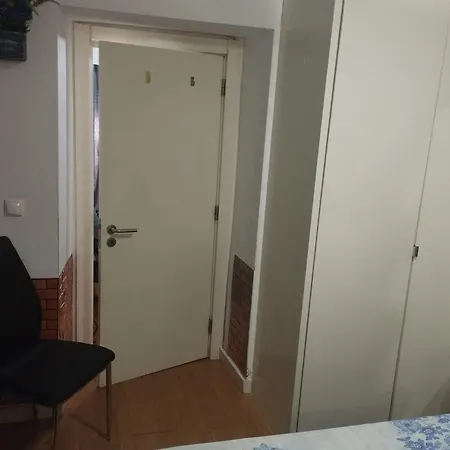 Charming In Lisbon, 40 M², Ideal For A Couple 아파트 *