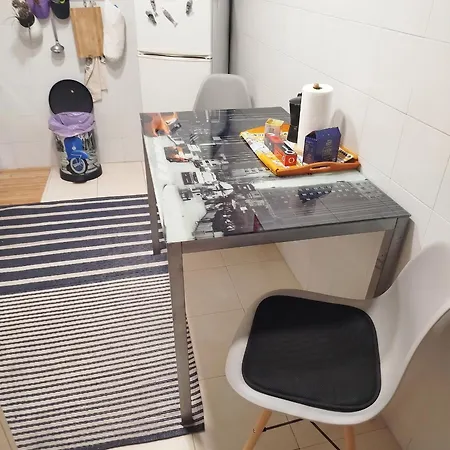 Charming In Lisbon, 40 M², Ideal For A Couple *