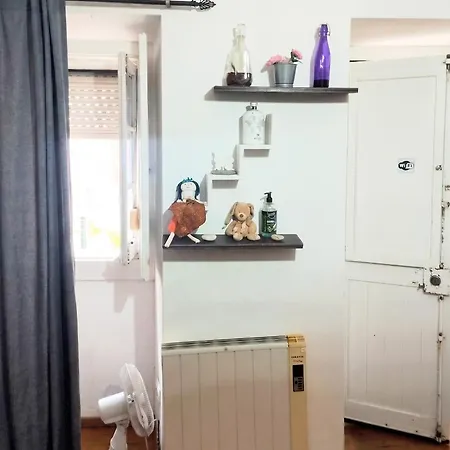 Charming In Lisbon, 40 M², Ideal For A Couple *
