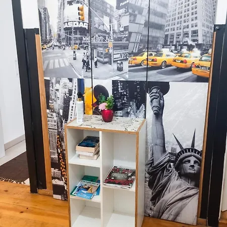 Charming In Lisbon, 40 M², Ideal For A Couple 아파트 *