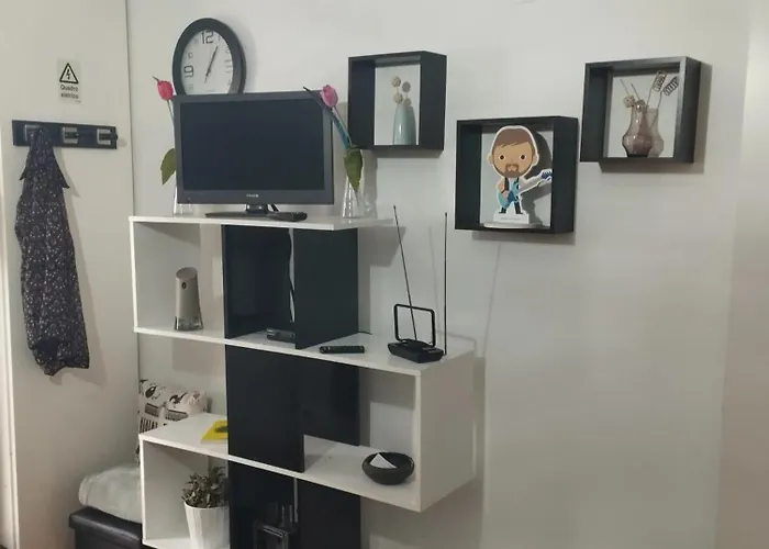 Charming In Lisbon, 40 M², Ideal For A Couple * Lisboa